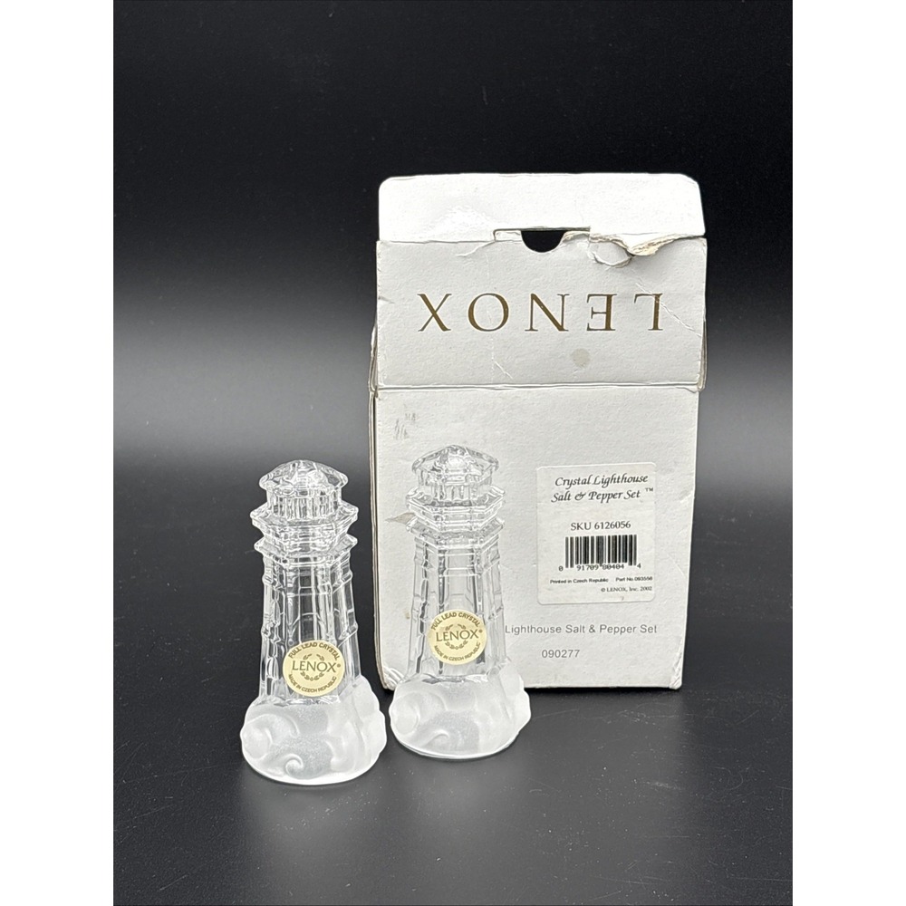 NEW Lenox Crystal Lighthouse Salt & Pepper Shakers Set 6126056 Czech Republic